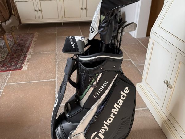 Golf clubs